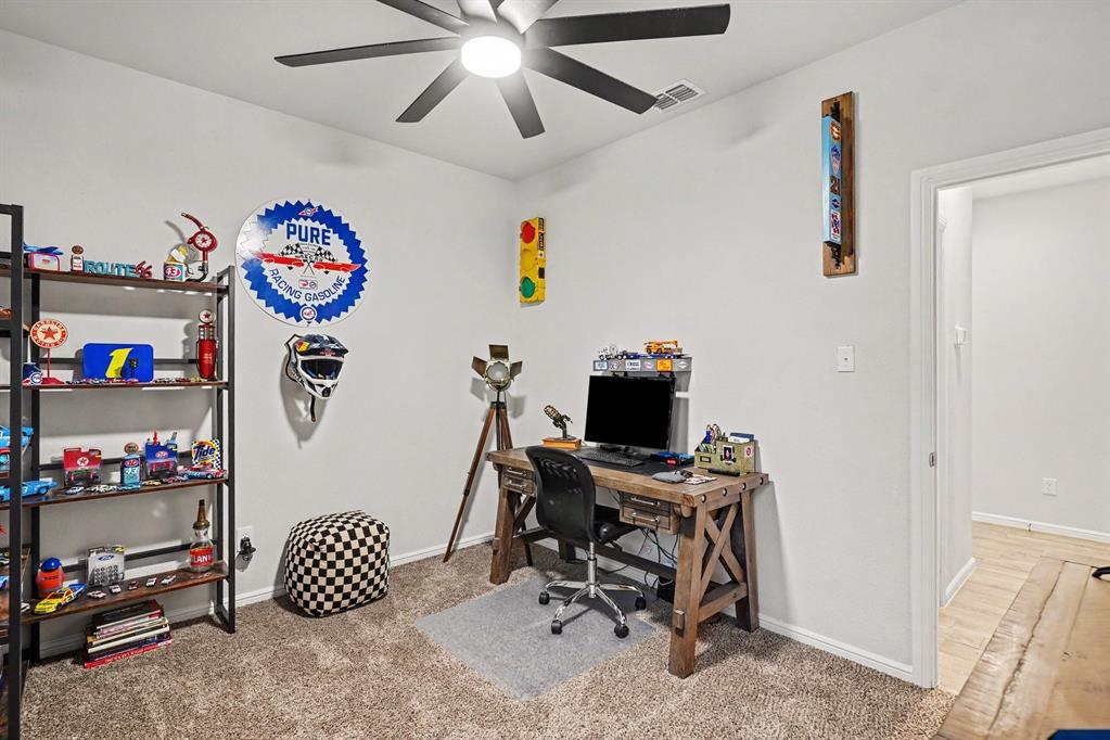 8621 Willowsun Way Property Photo 19