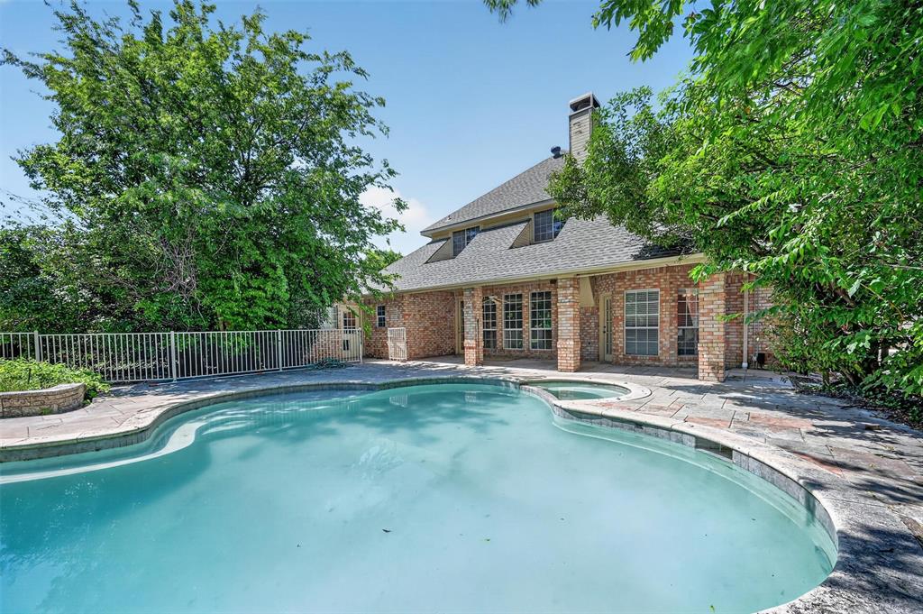 6710 Windrock Road Property Photo 2