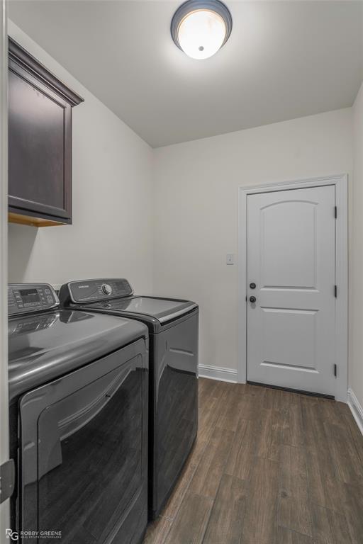 218 Barclay Boulevard Property Photo 15