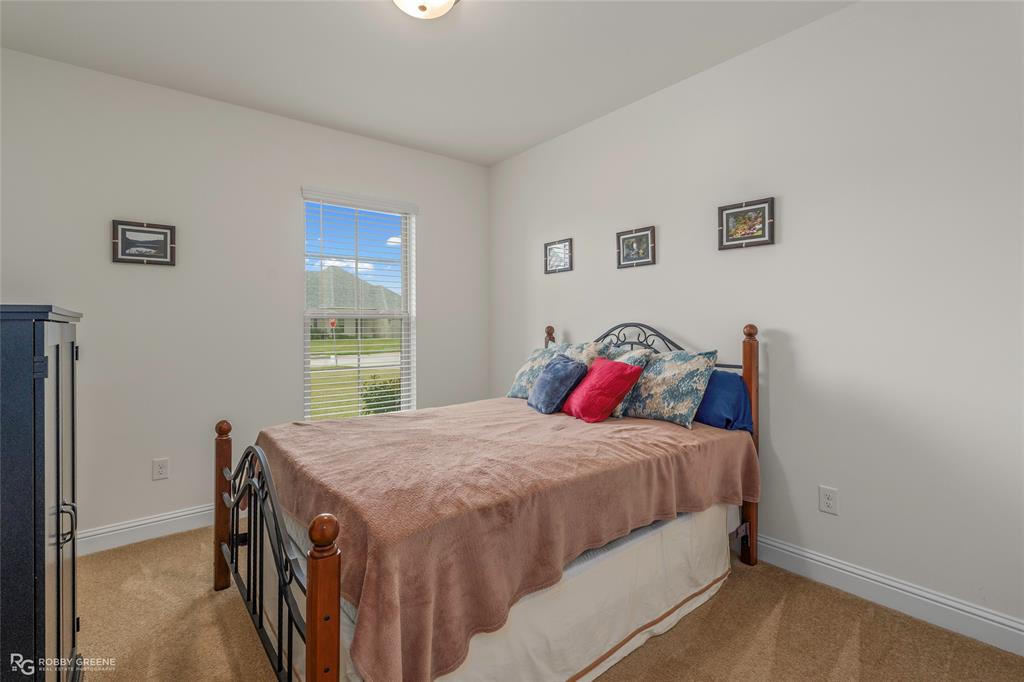 218 Barclay Boulevard Property Photo 22