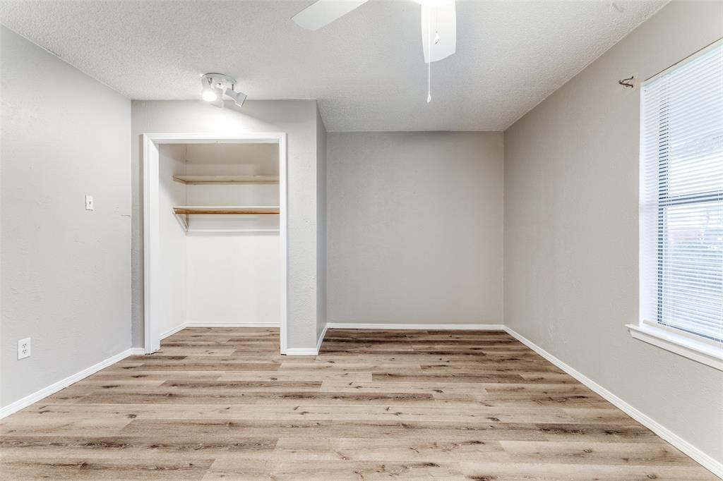 408 Windwood Court Property Photo 17