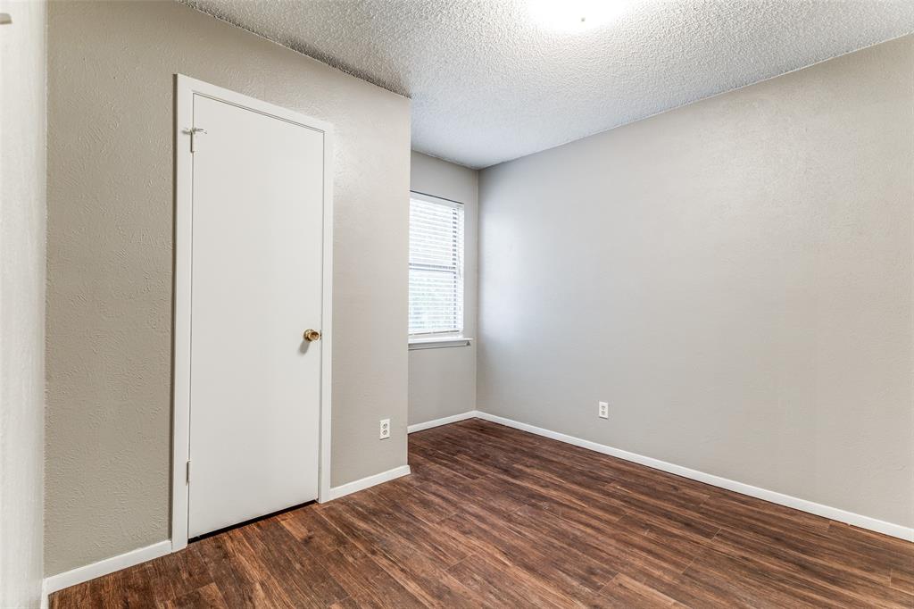 408 Windwood Court Property Photo 20