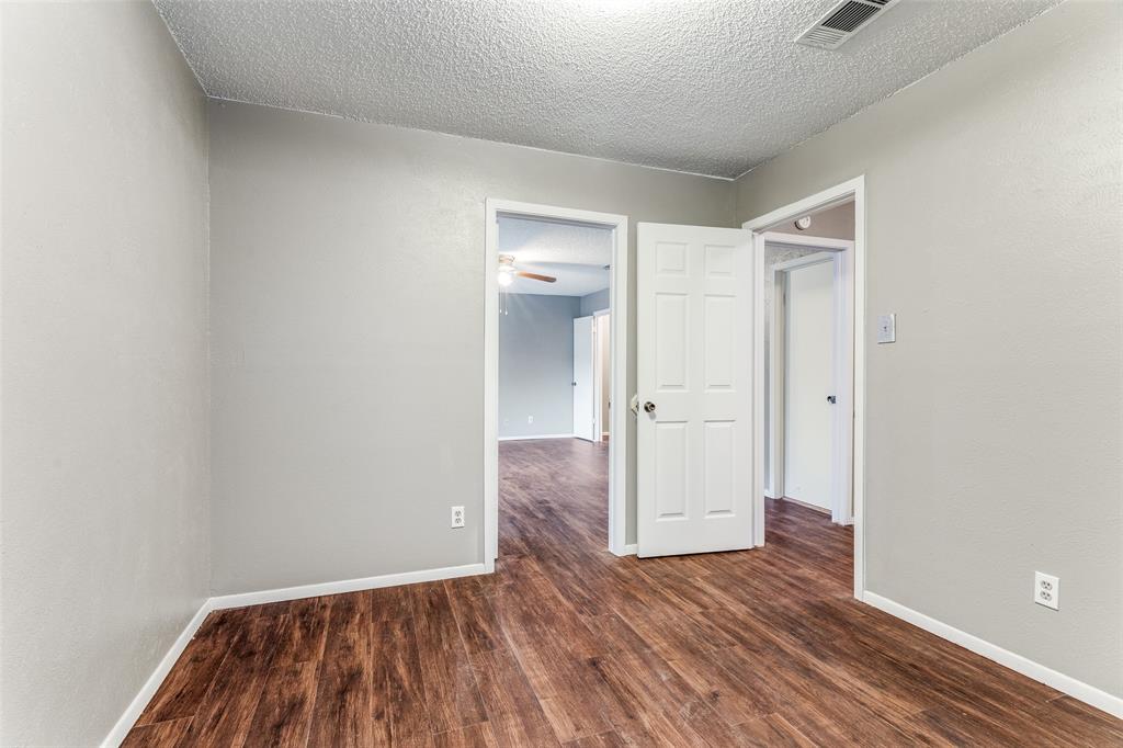 408 Windwood Court Property Photo 21