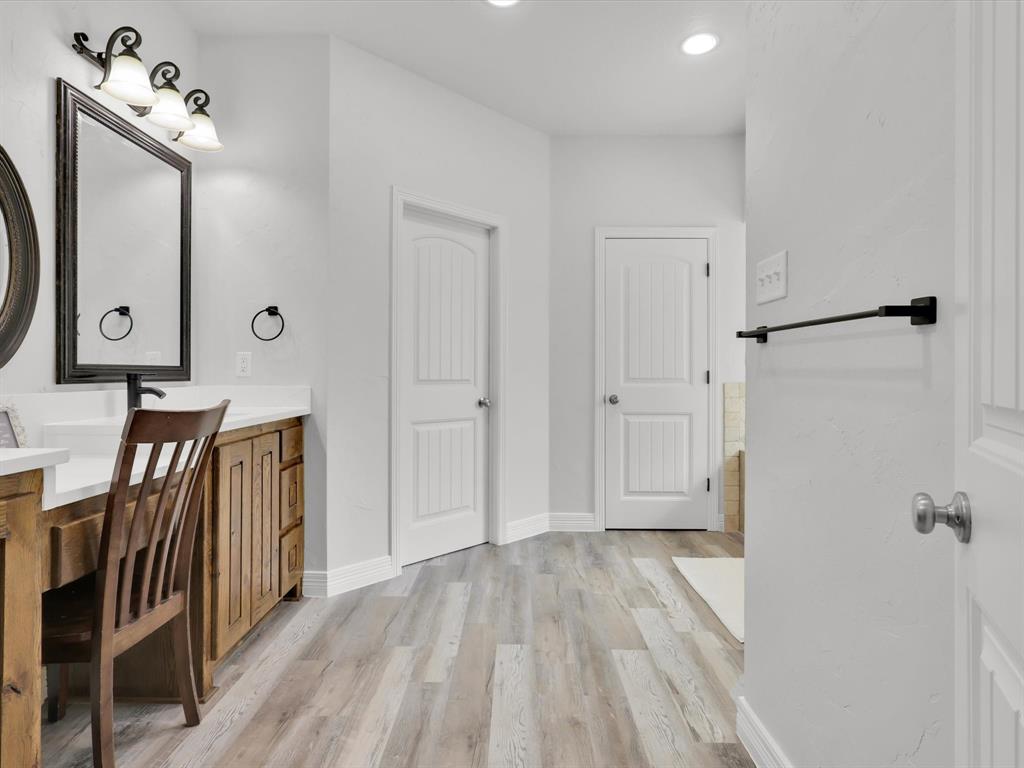 1255 Greg Street Property Photo 20