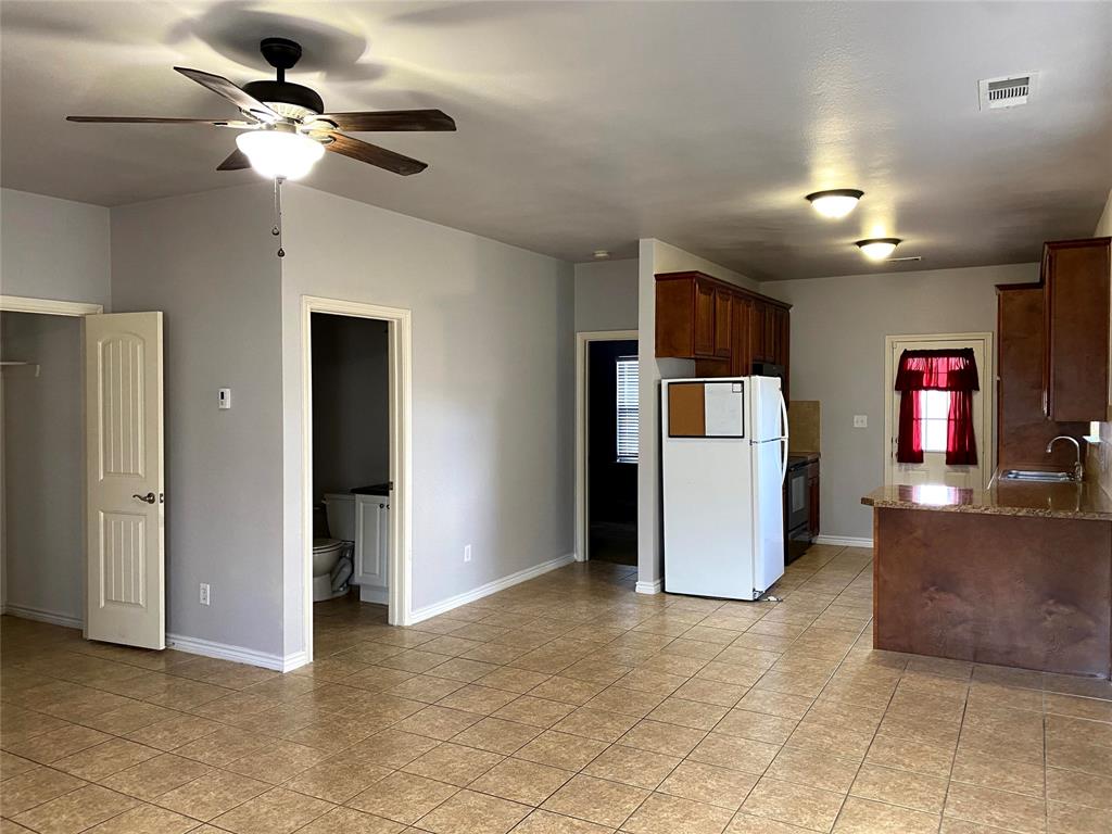 906 Parkplace Ridge Property Photo 6