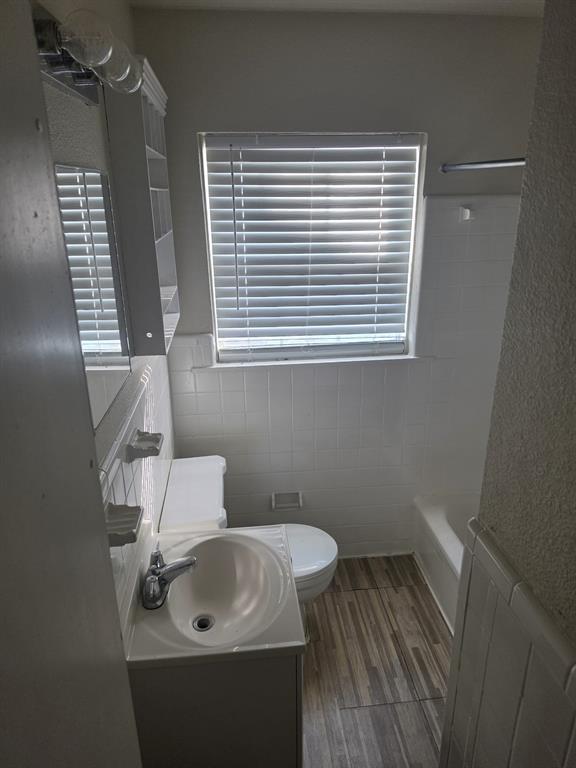 235 N Shore Drive Property Photo 7