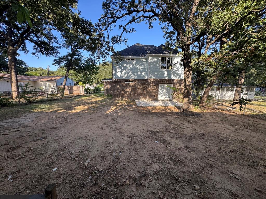 3203 Sherry Lane Property Photo 3
