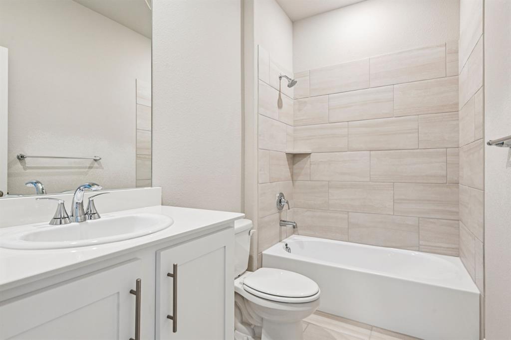 1305 Winters Way Property Photo 18