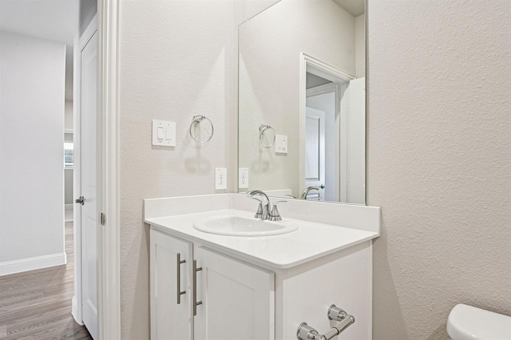 1305 Winters Way Property Photo 19
