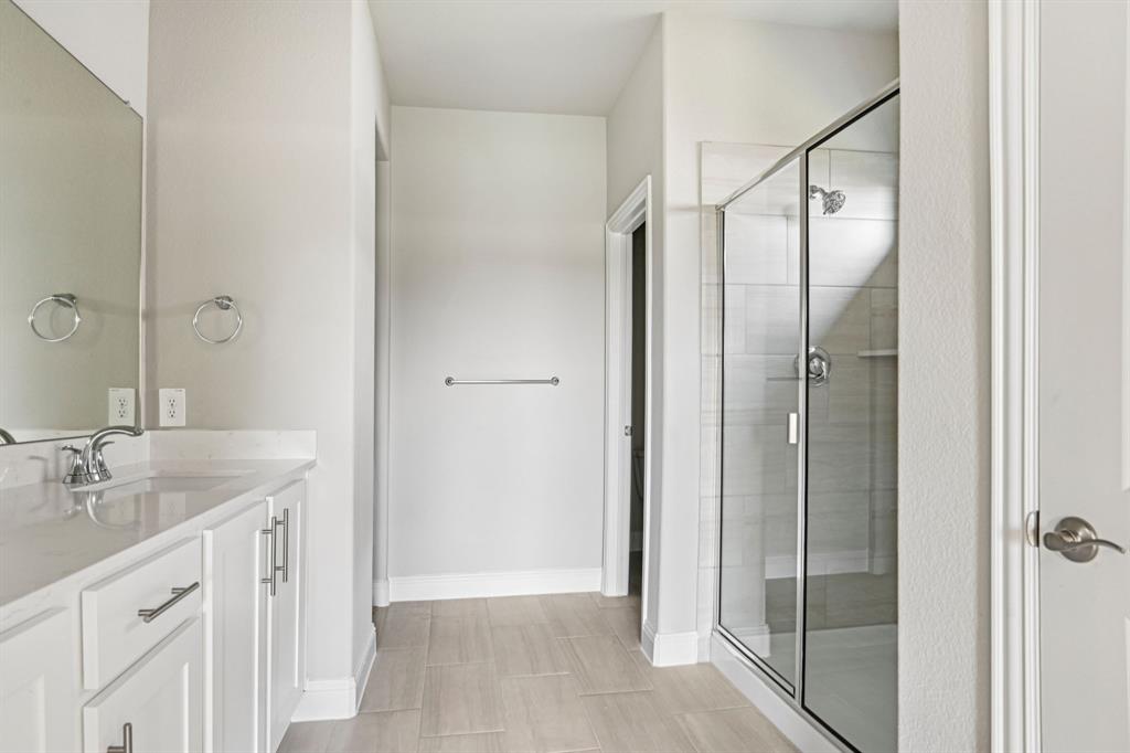 1305 Winters Way Property Photo 25