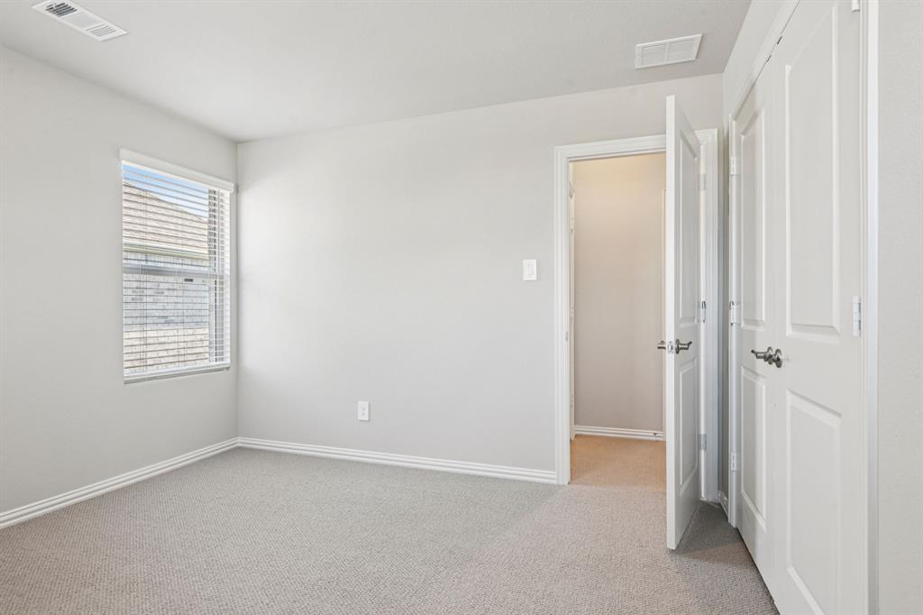 1305 Winters Way Property Photo 35