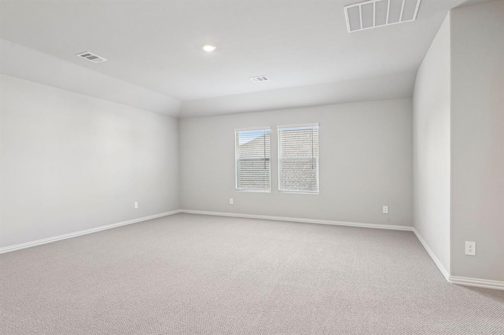 1305 Winters Way Property Photo 36