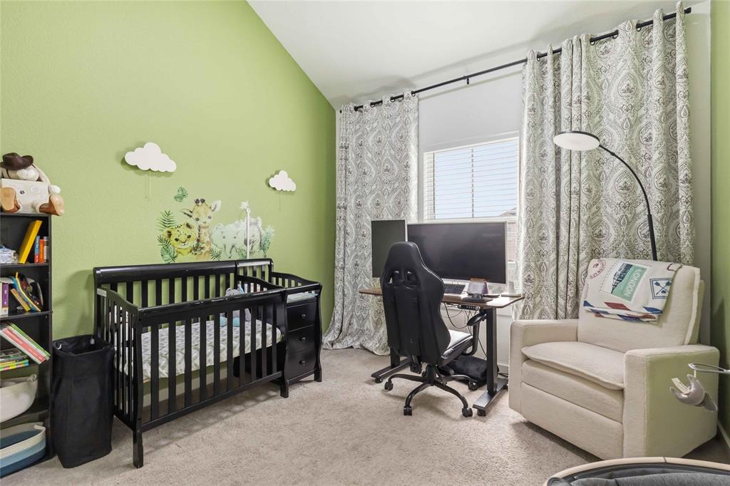 1128 Queensdown Way Property Photo 27