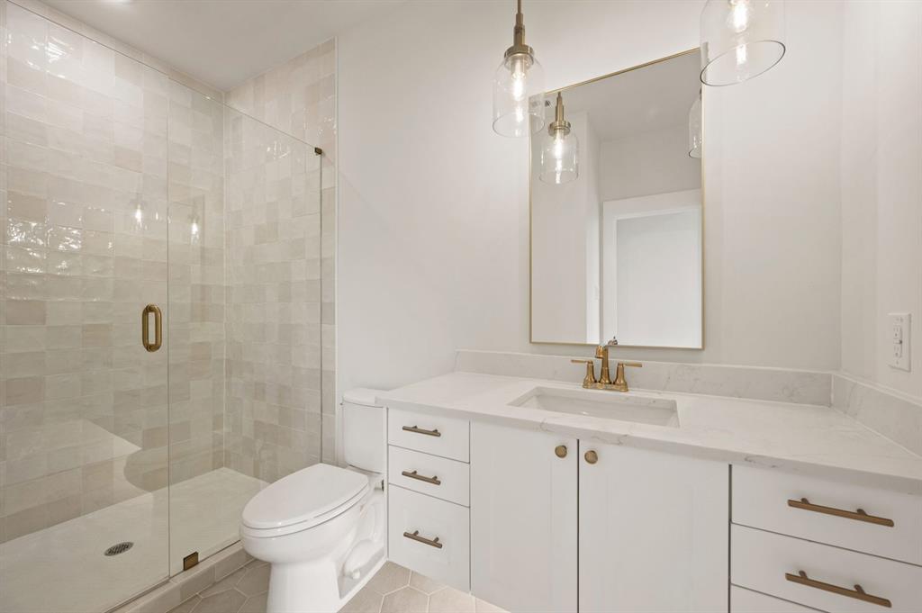 1340 Cherry Hills Lane Property Photo 18