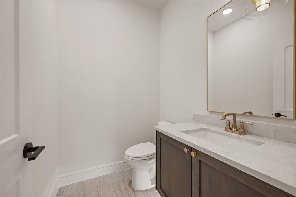 1340 Cherry Hills Lane Property Photo 22