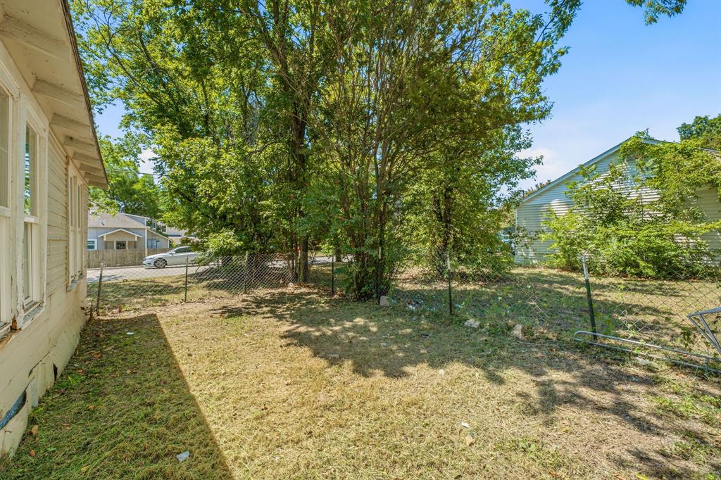 490 S First Avenue Property Photo 19
