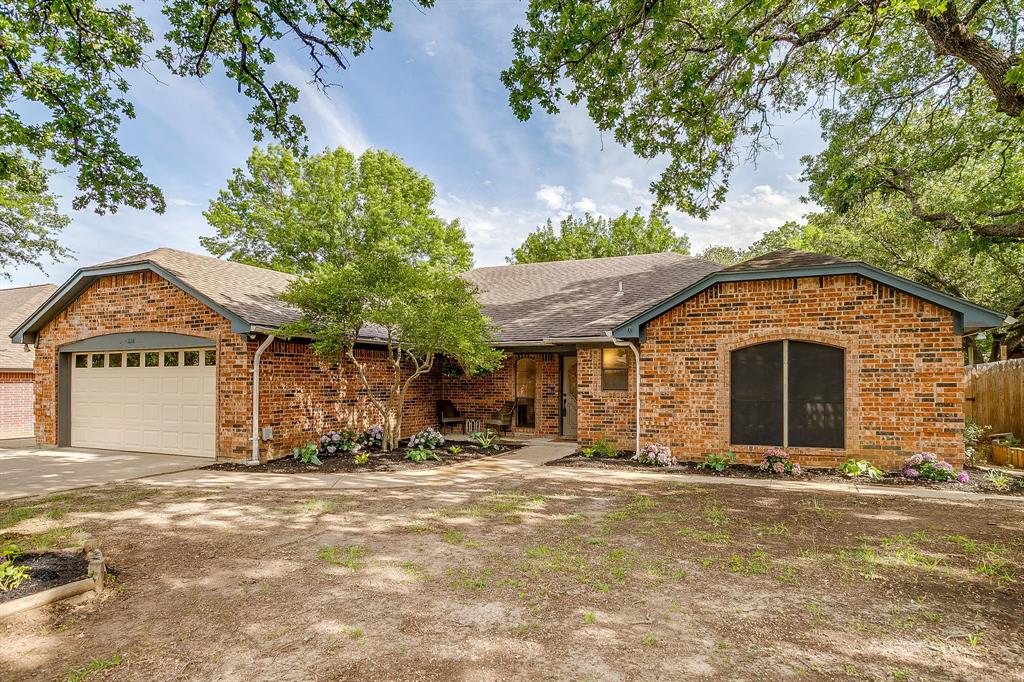 6824 Ridgewood Drive Property Photo 1