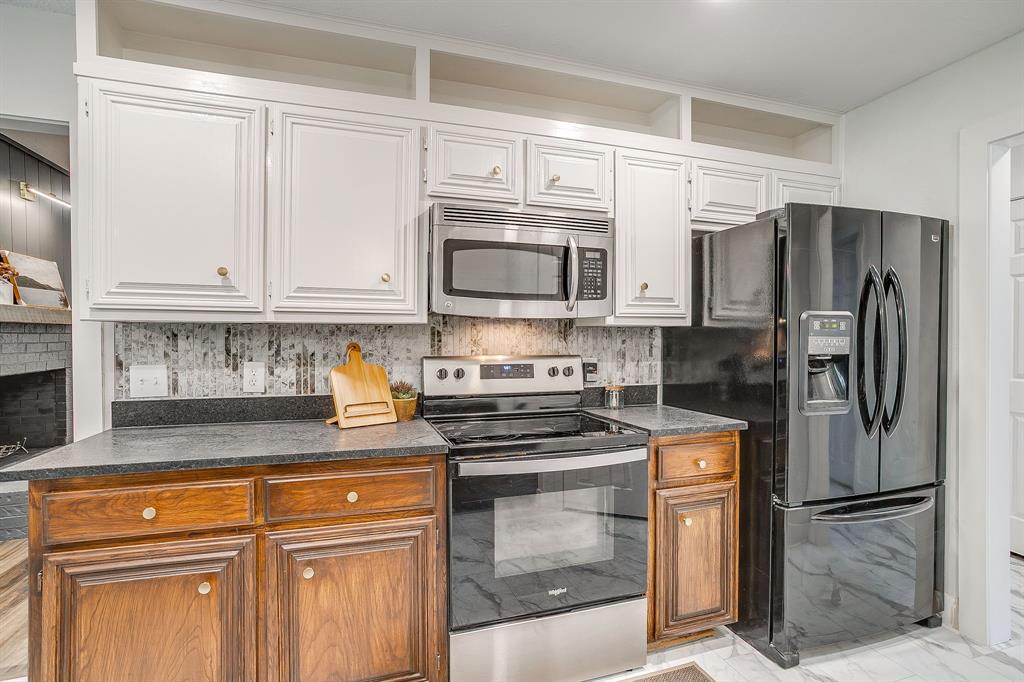 6824 Ridgewood Drive Property Photo 18