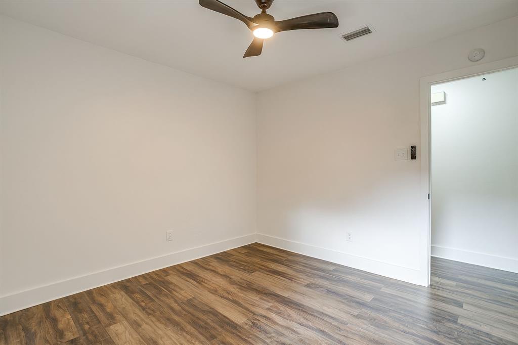 6824 Ridgewood Drive Property Photo 38