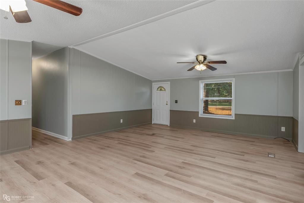 121 Kim Circle Property Photo 13