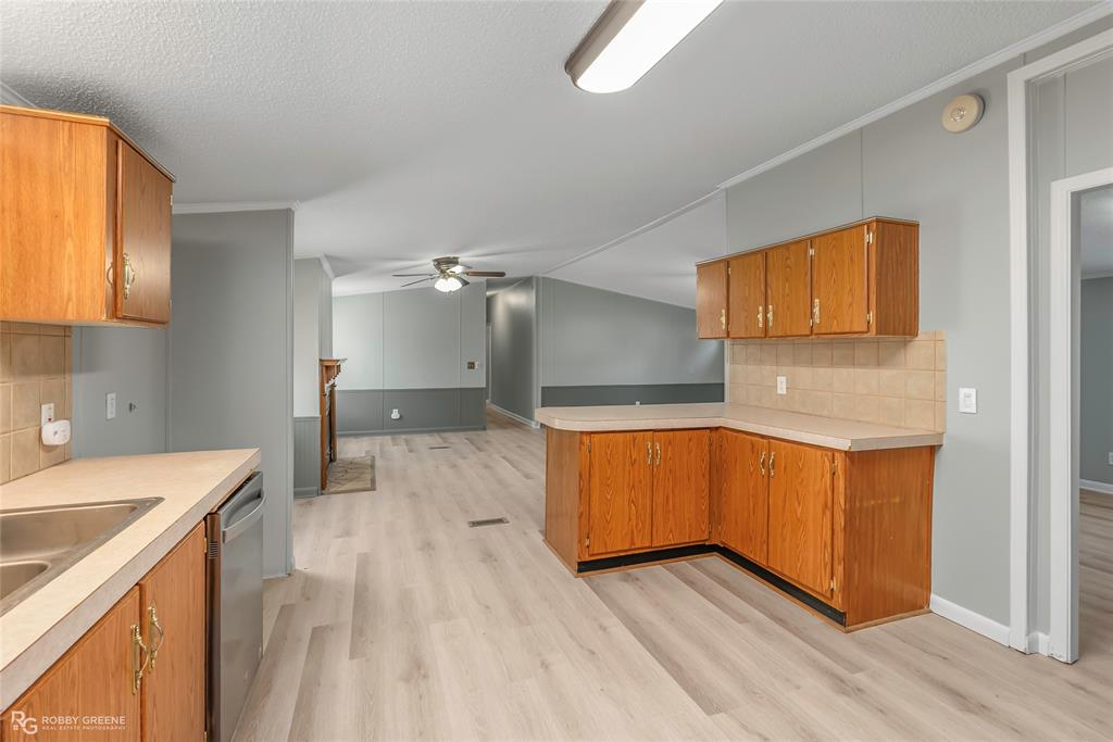 121 Kim Circle Property Photo 18