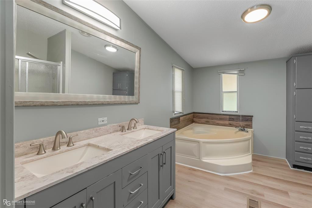 121 Kim Circle Property Photo 25