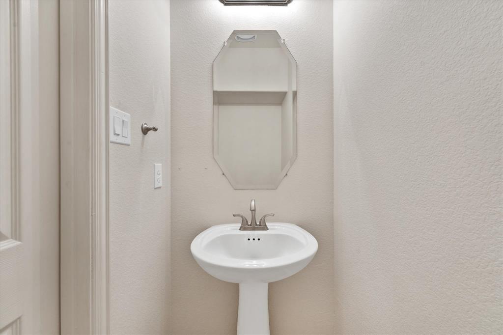 2824 Pino Property Photo 15