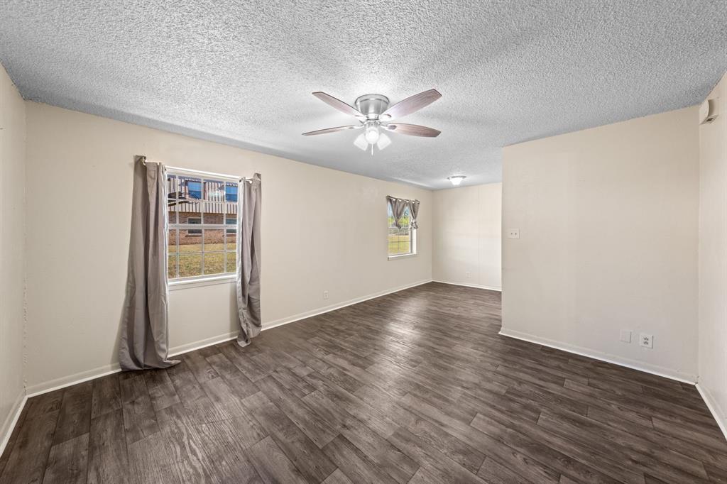 1316 N Mary Street Property Photo 9