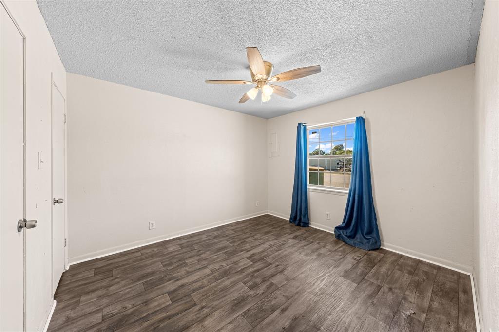 1316 N Mary Street Property Photo 11