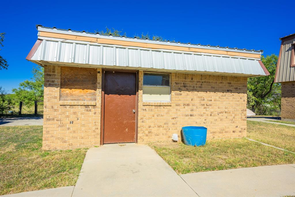 1316 N Mary Street Property Photo 13