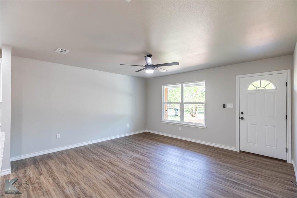 1842 N 10th Street Property Photo 4