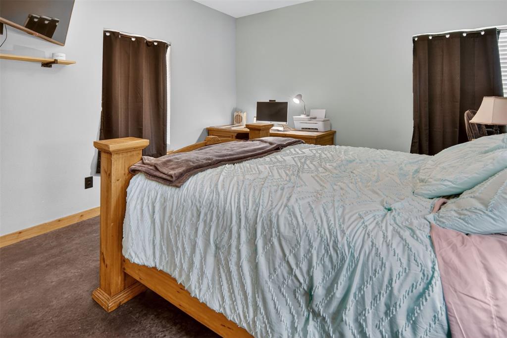 7400 County Road 4726 Property Photo 21