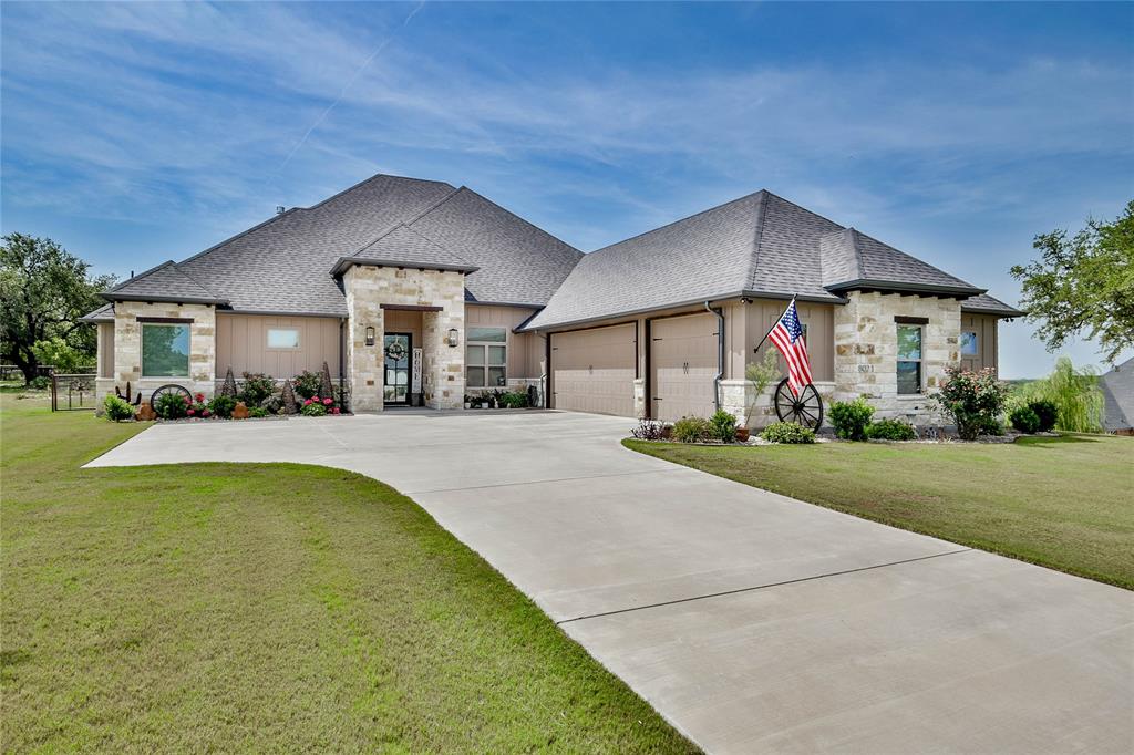 8021 White Drive Property Photo 1