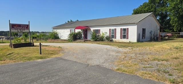 10621 Fm 2450