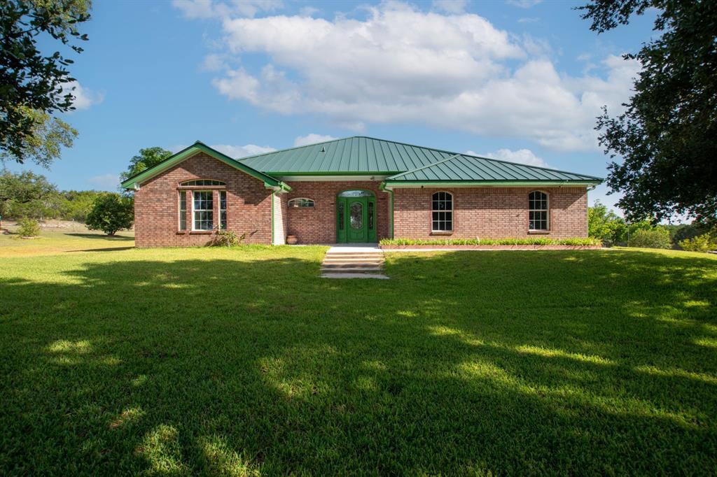 853 County Road 4390 Property Photo 4
