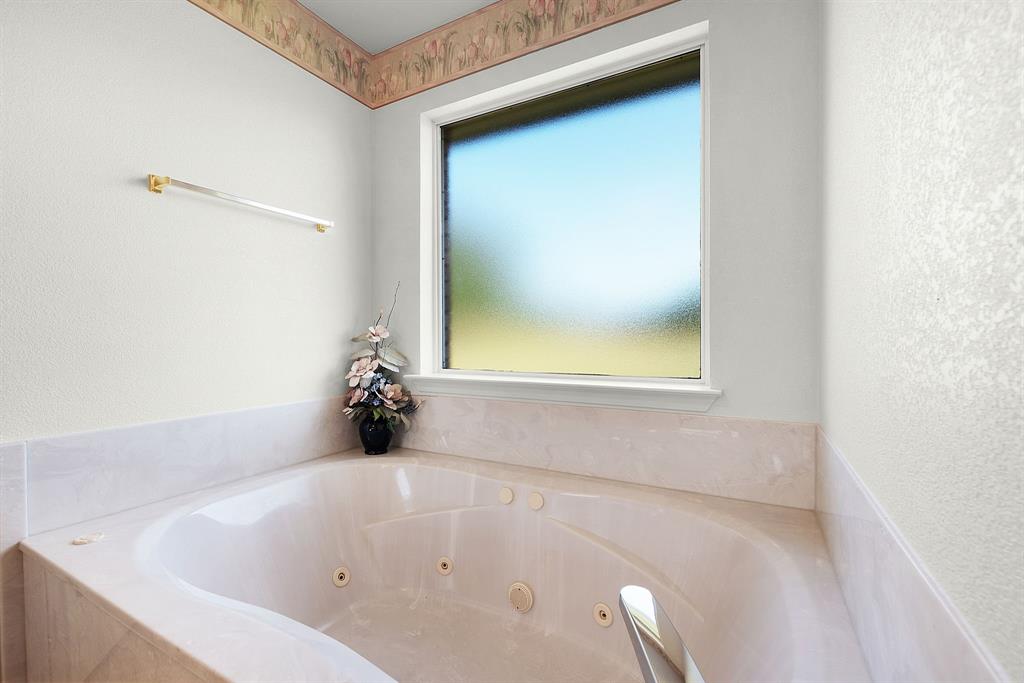 853 County Road 4390 Property Photo 20