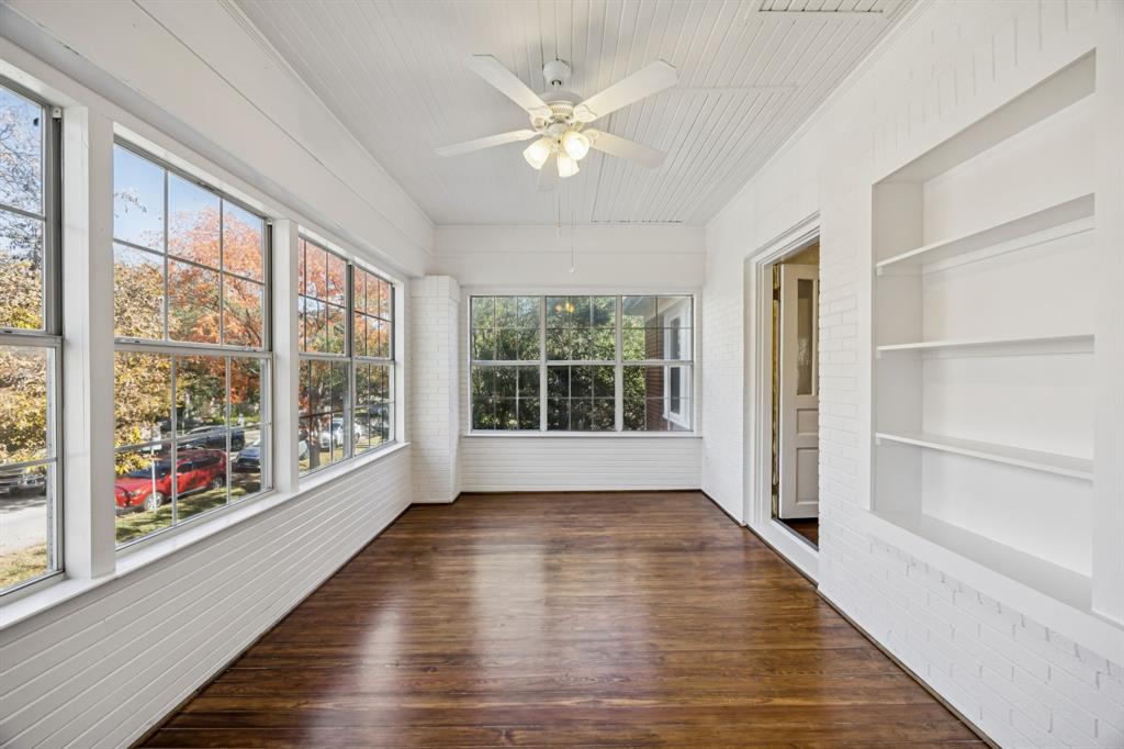 4147 Emerson Avenue Property Photo 4