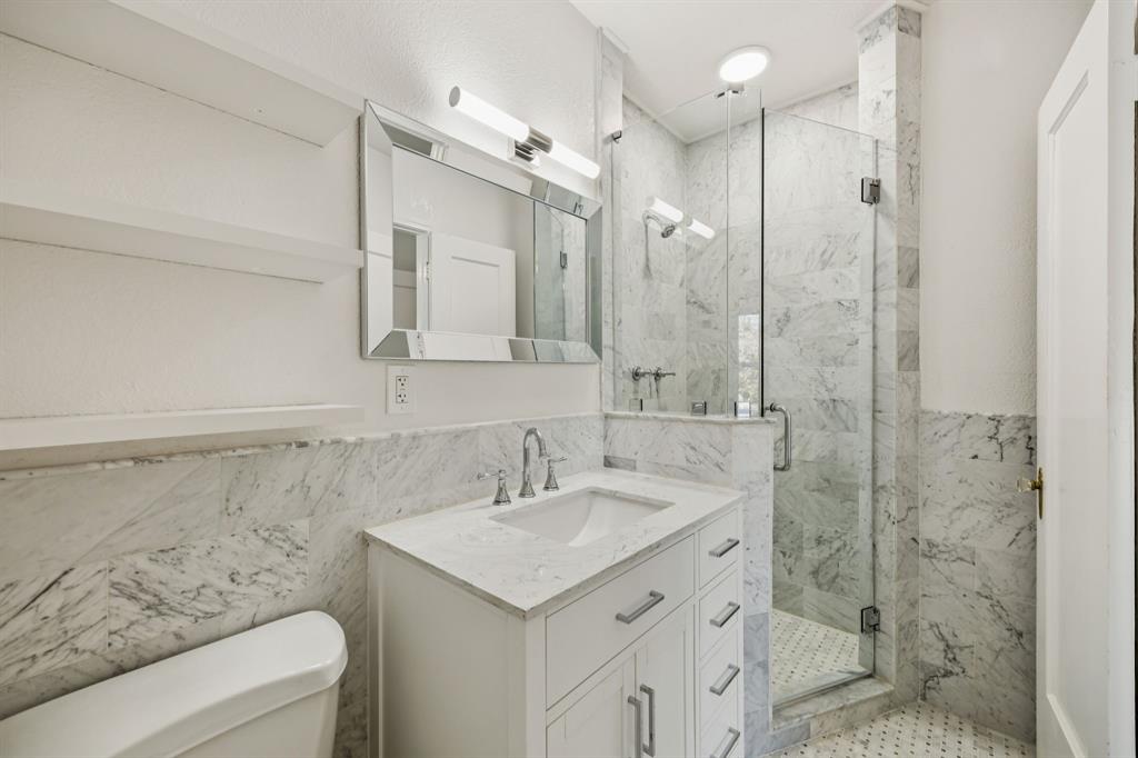 4147 Emerson Avenue Property Photo 10