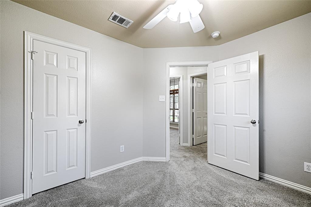 122 Chinaberry Trail Property Photo 16