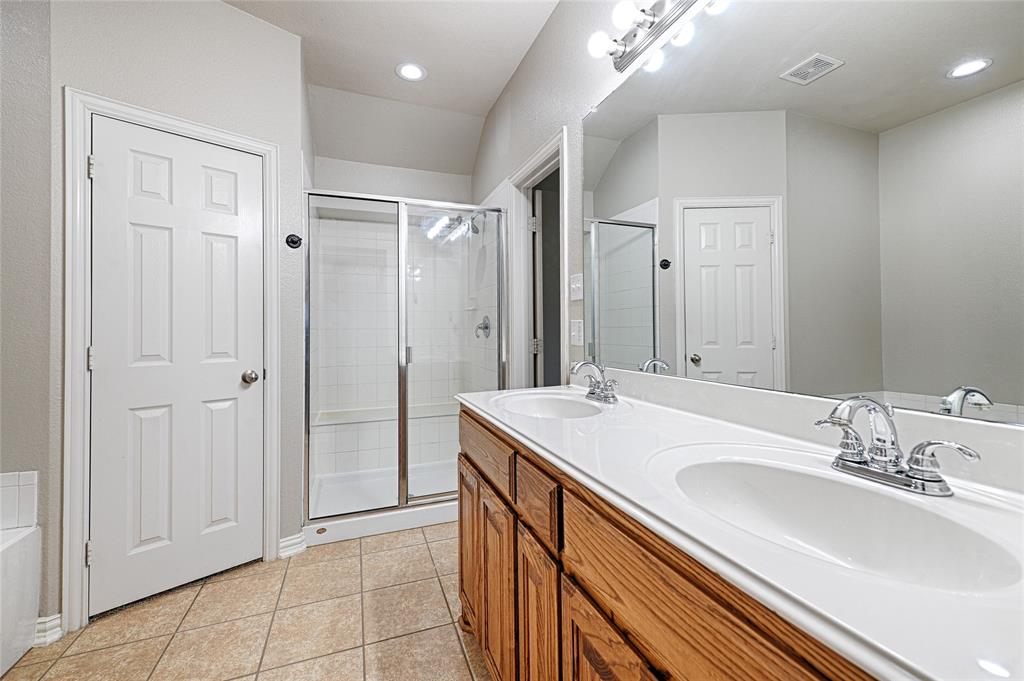 122 Chinaberry Trail Property Photo 25