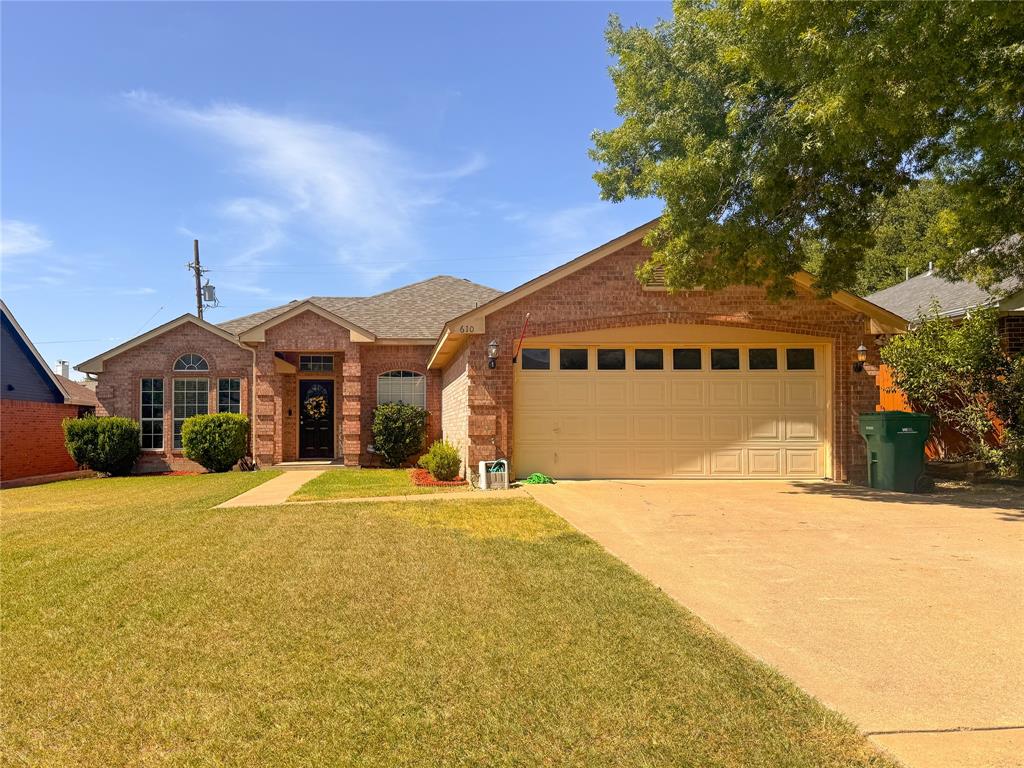 610 Brookside Drive Property Photo 1