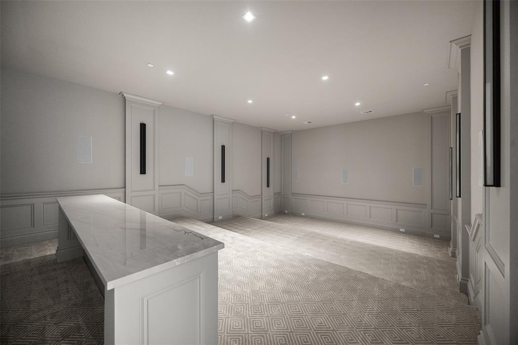 402 Lakeway Drive Property Photo 32