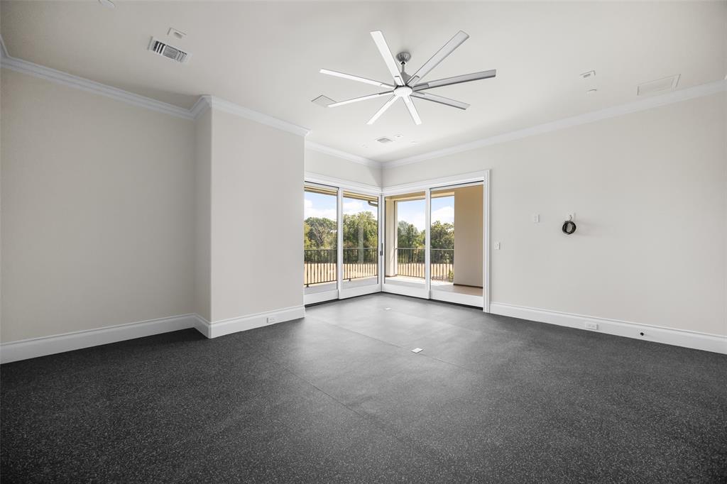 402 Lakeway Drive Property Photo 35