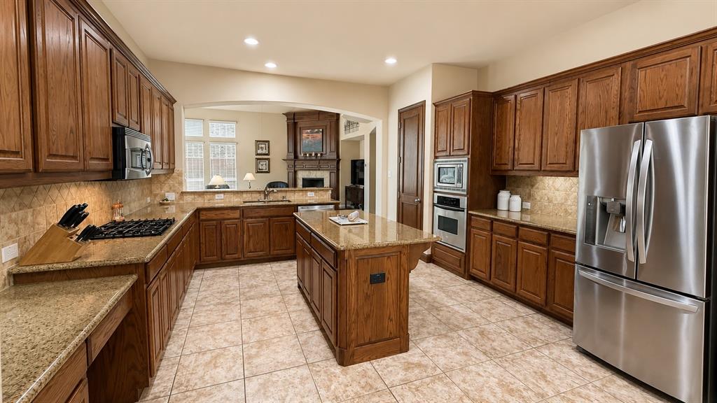 1019 Hot Springs Drive Property Photo 11