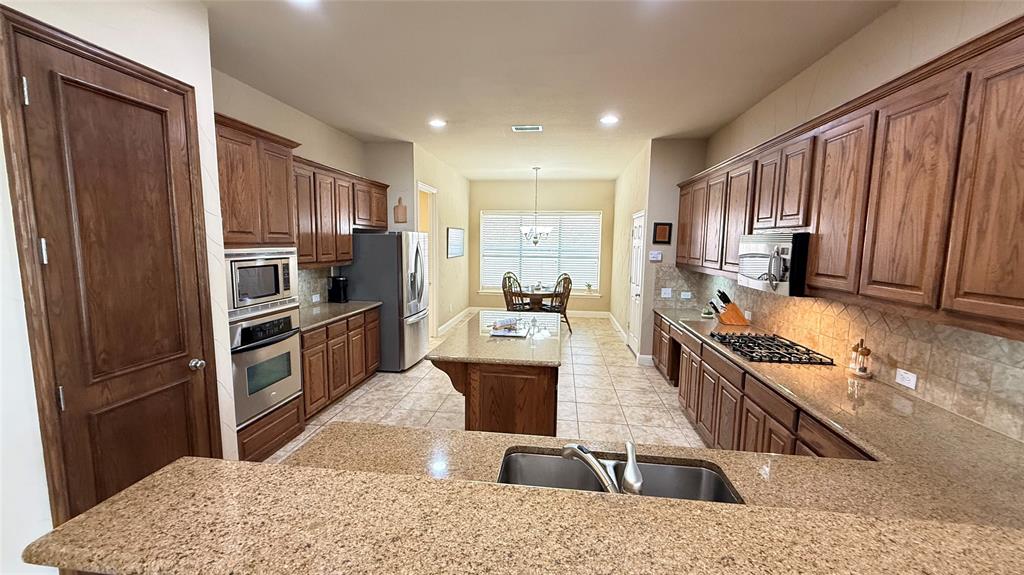 1019 Hot Springs Drive Property Photo 12