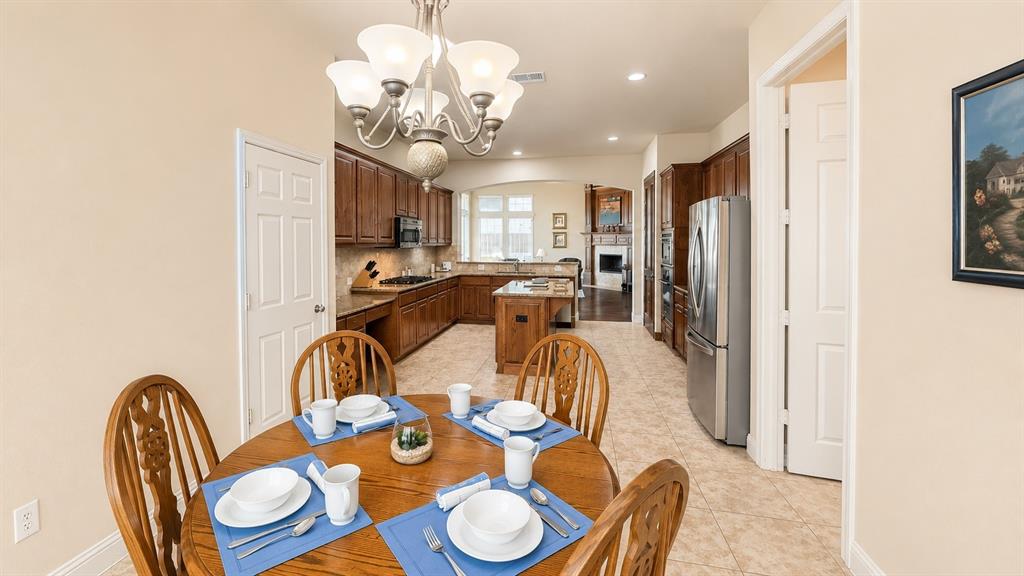 1019 Hot Springs Drive Property Photo 13