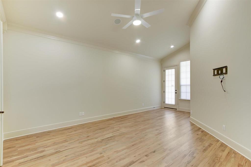 4804 Lofty Lane Property Photo 9
