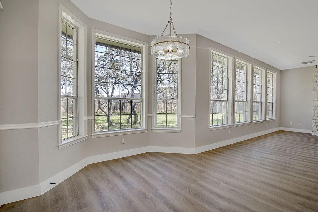 125 Devon Court Property Photo 10
