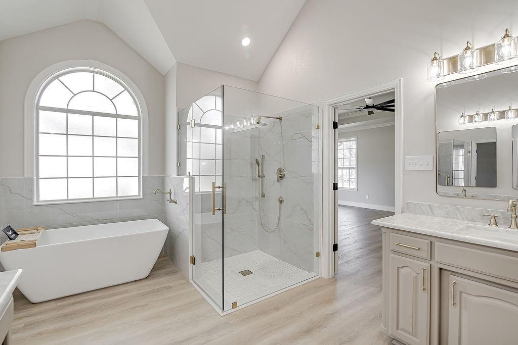 125 Devon Court Property Photo 22