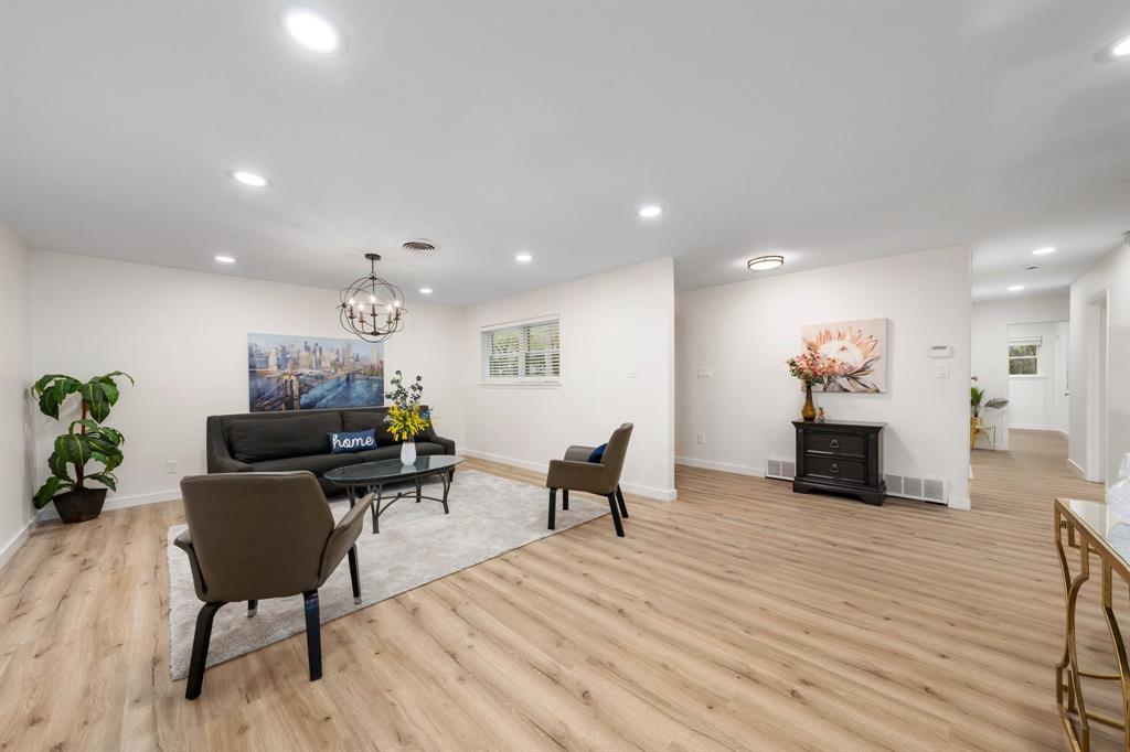 6525 Dakar Road Property Photo 8